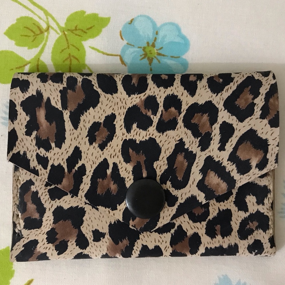 Hand Crafted 🐆 Leather Leopard Print Wallet Card Holder
